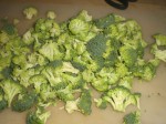 Del broccolien i buketter.