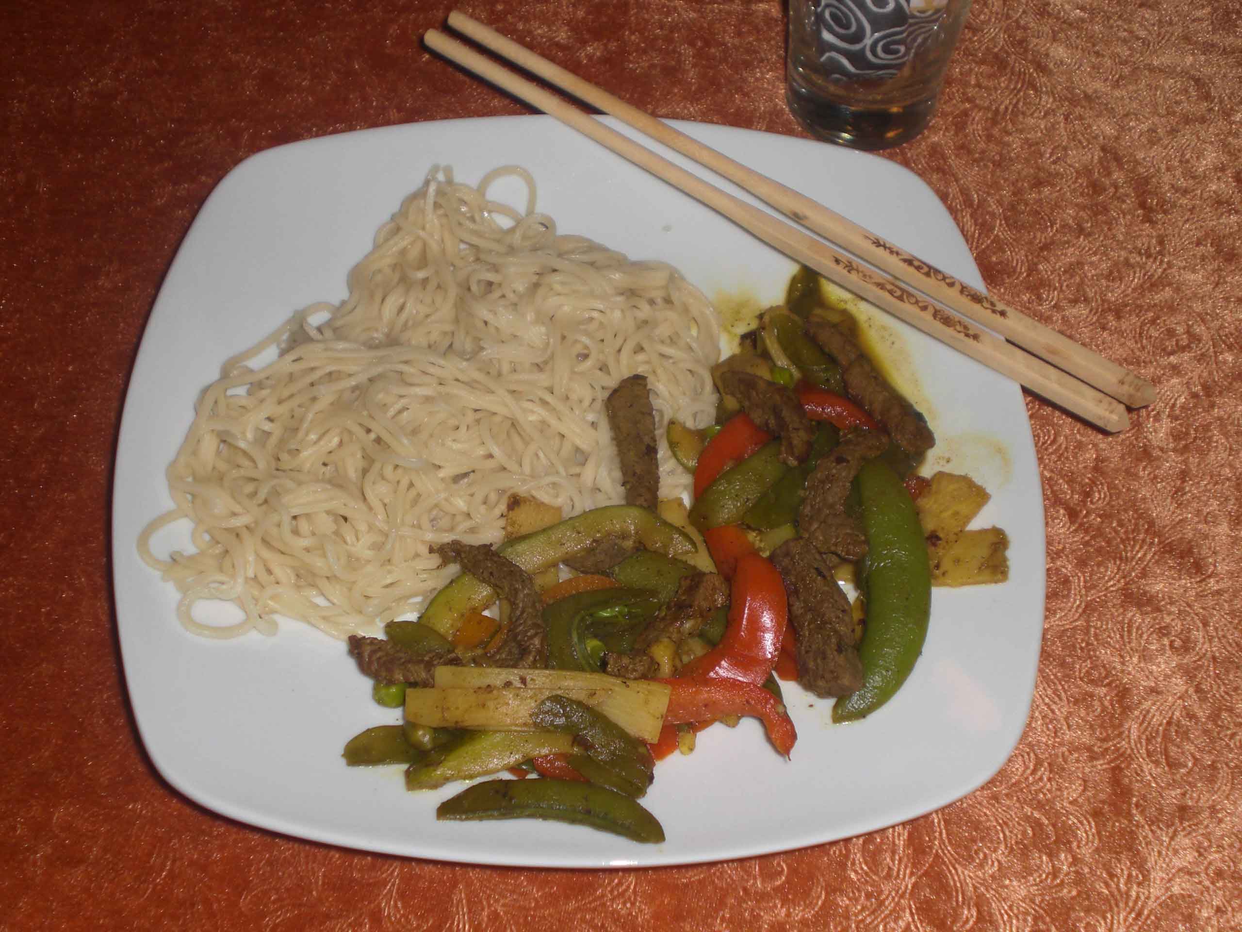 Oksekød i wok