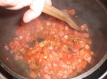 Tilsæt tomater...